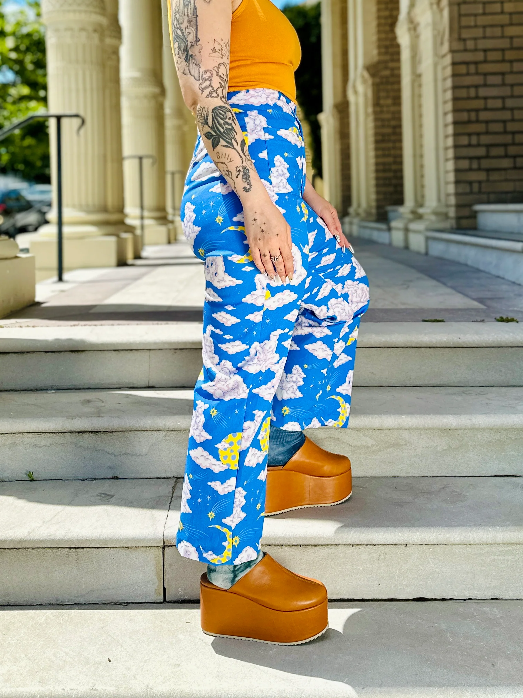 Casual Bell Cloud People - Image 2