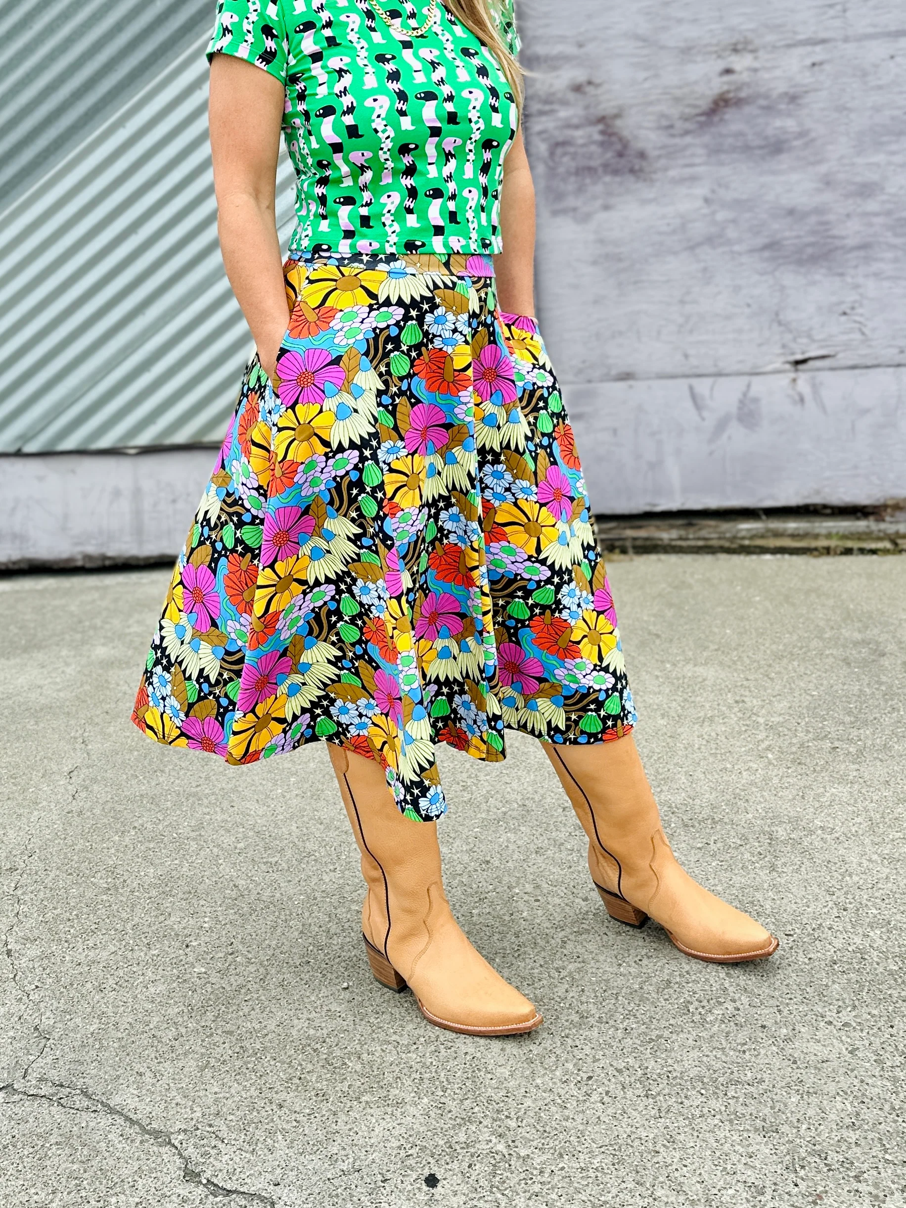 Francis Skirt Cosmic Floral - Image 4