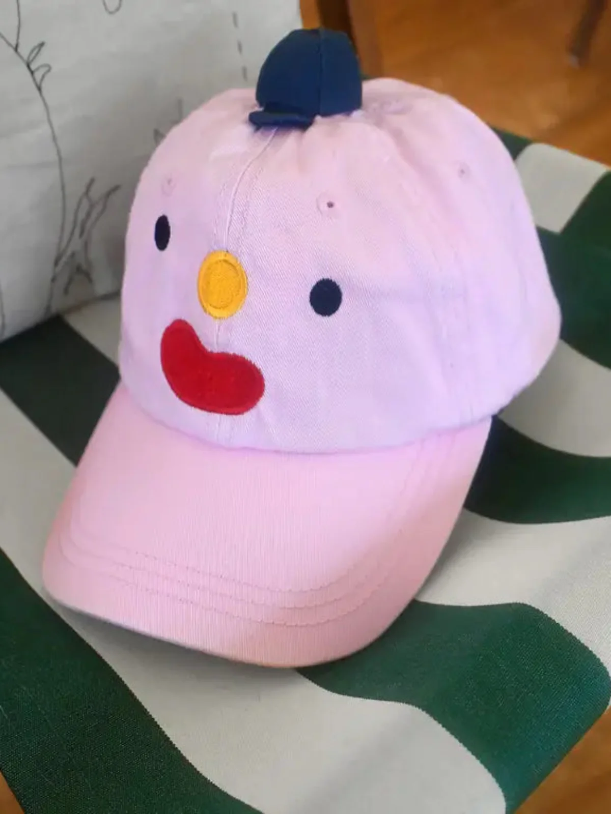 Hat On Hat - Pink