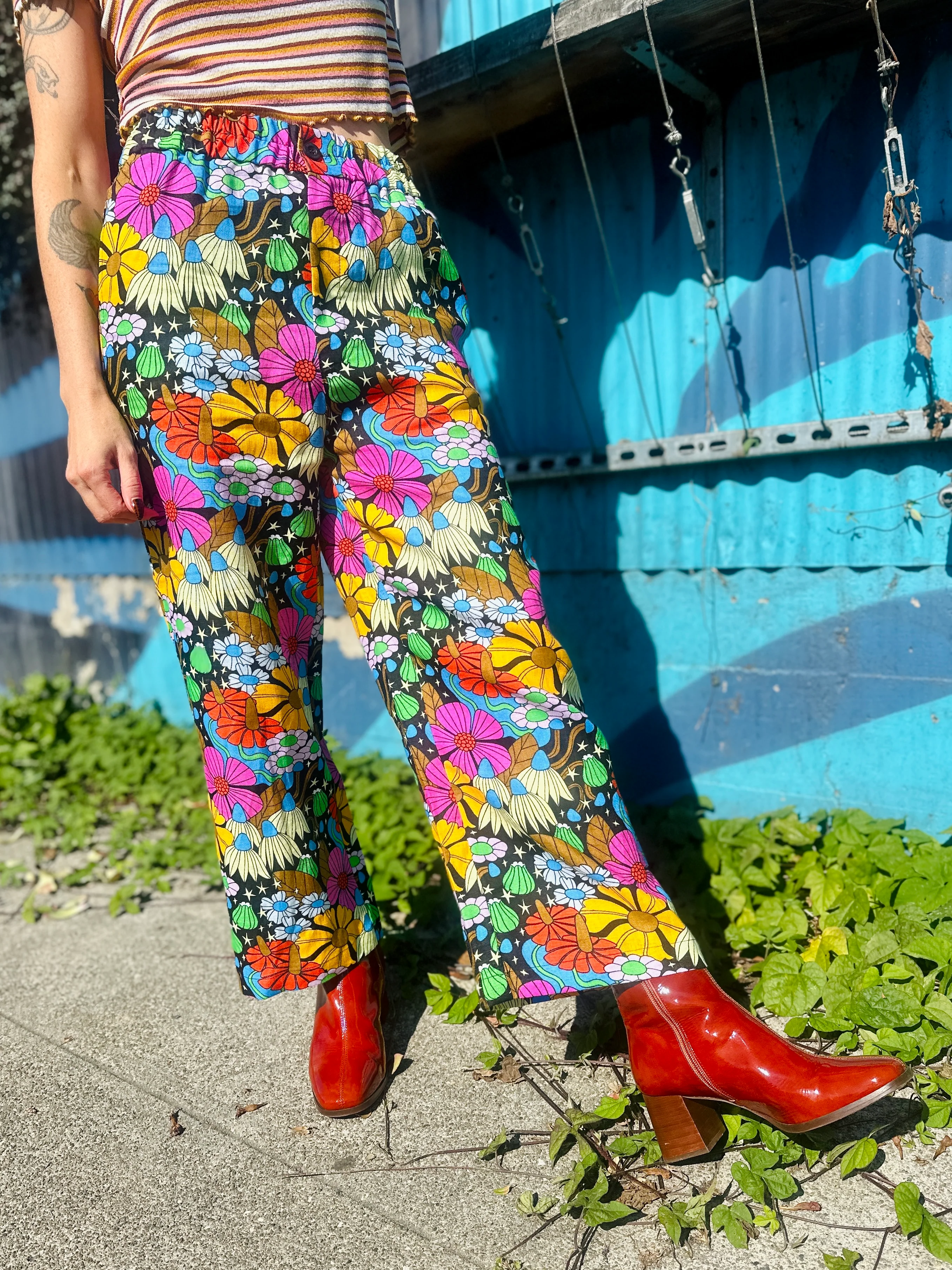 Linen Catalina Pant Cosmic Floral - Image 2
