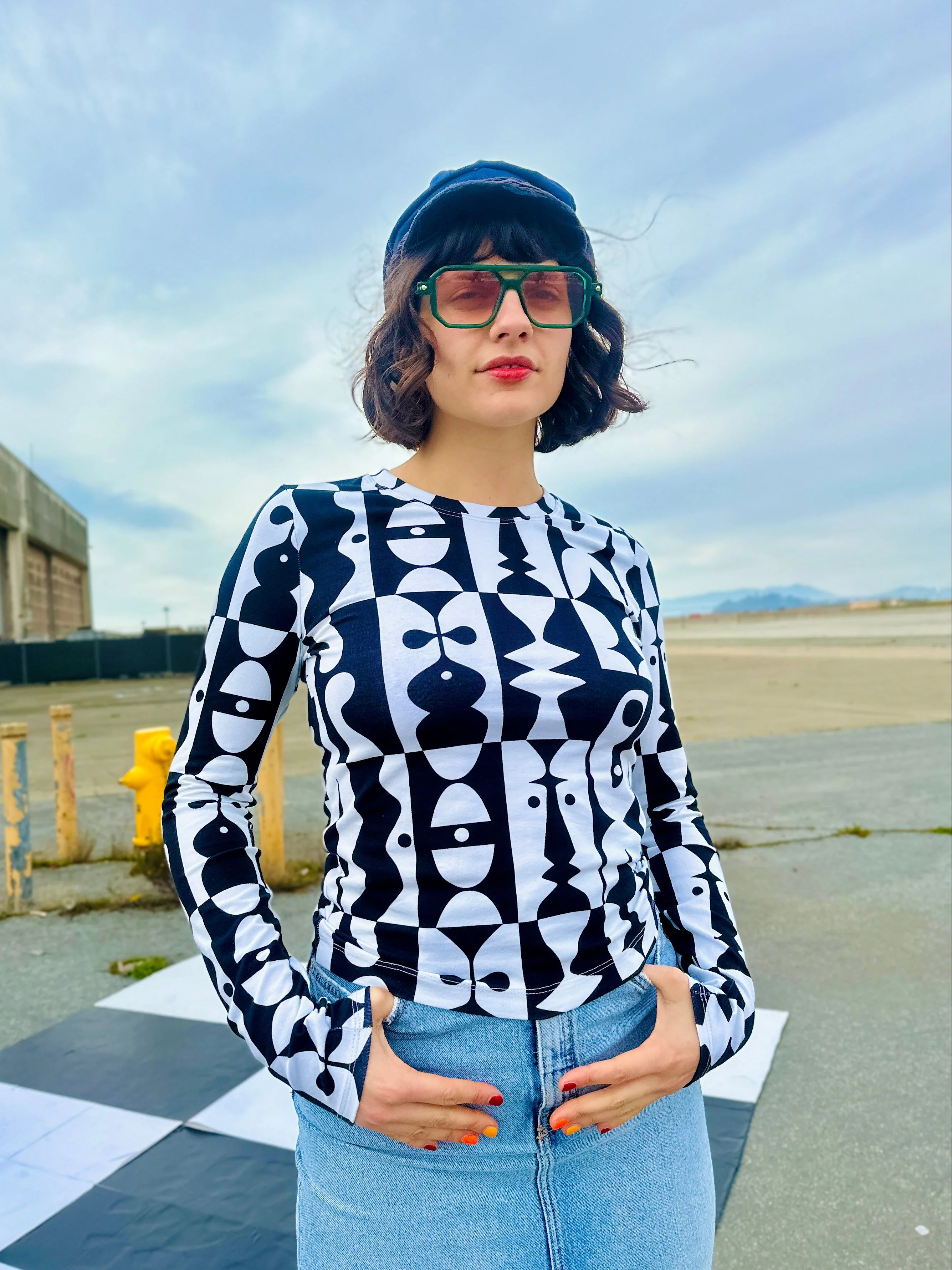 Long Sleeve Tee Illusions - Image 2