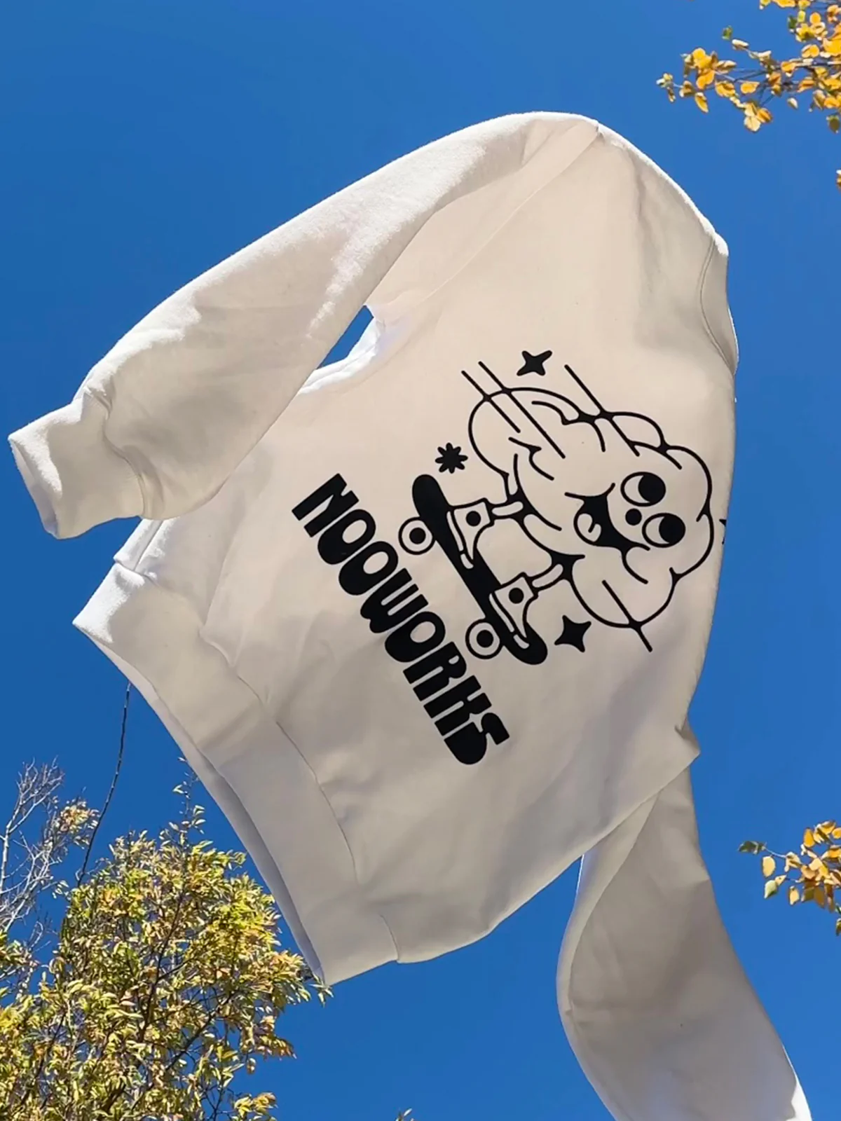 Nooworks Crewneck Sweatshirt - Image 5