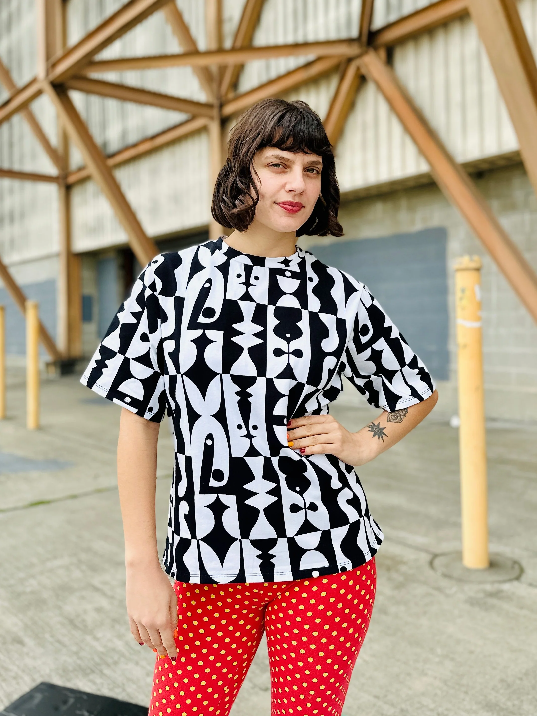 Oversized Tee Illusions - Image 3