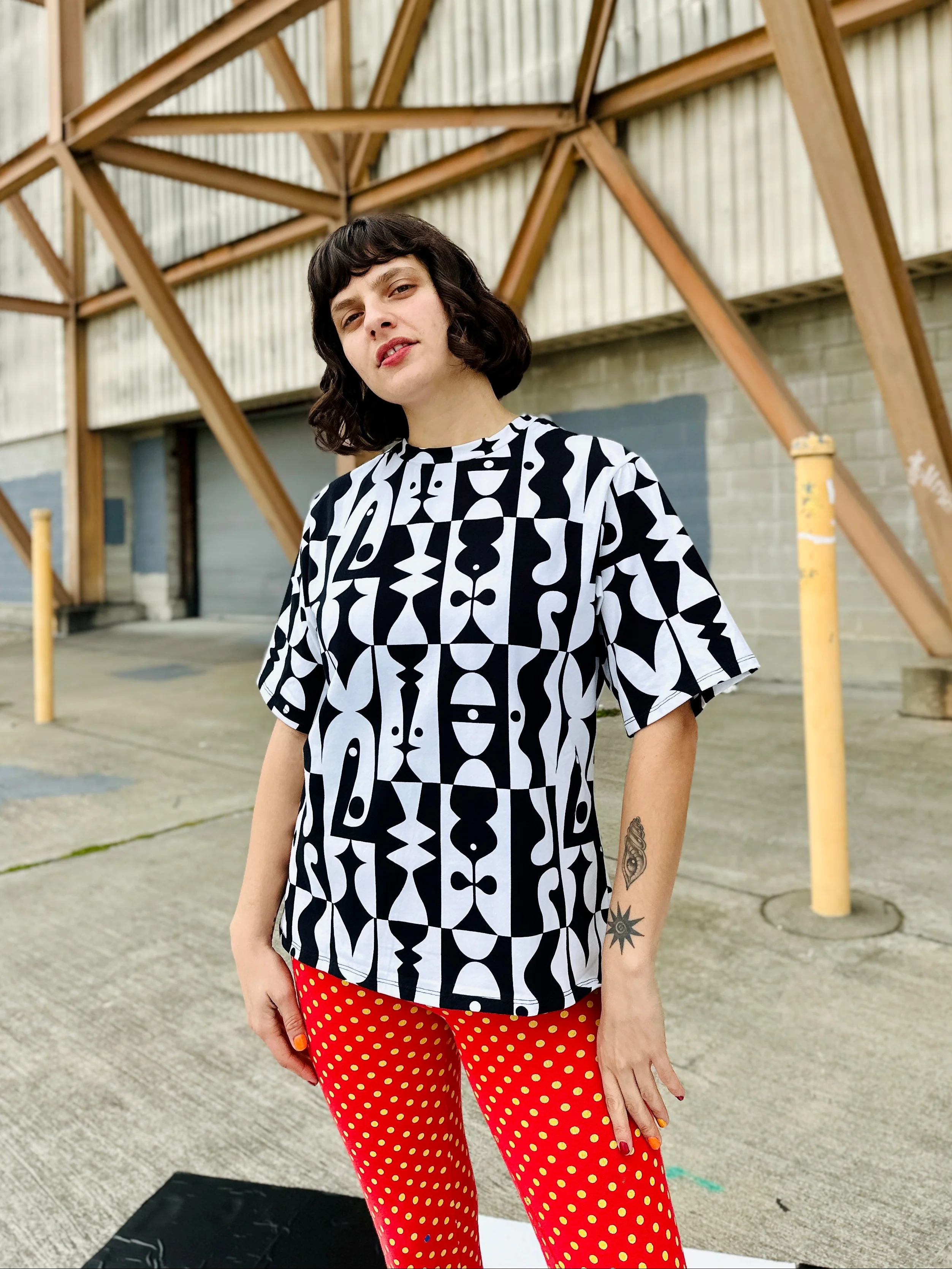 Oversized Tee Illusions - Image 4