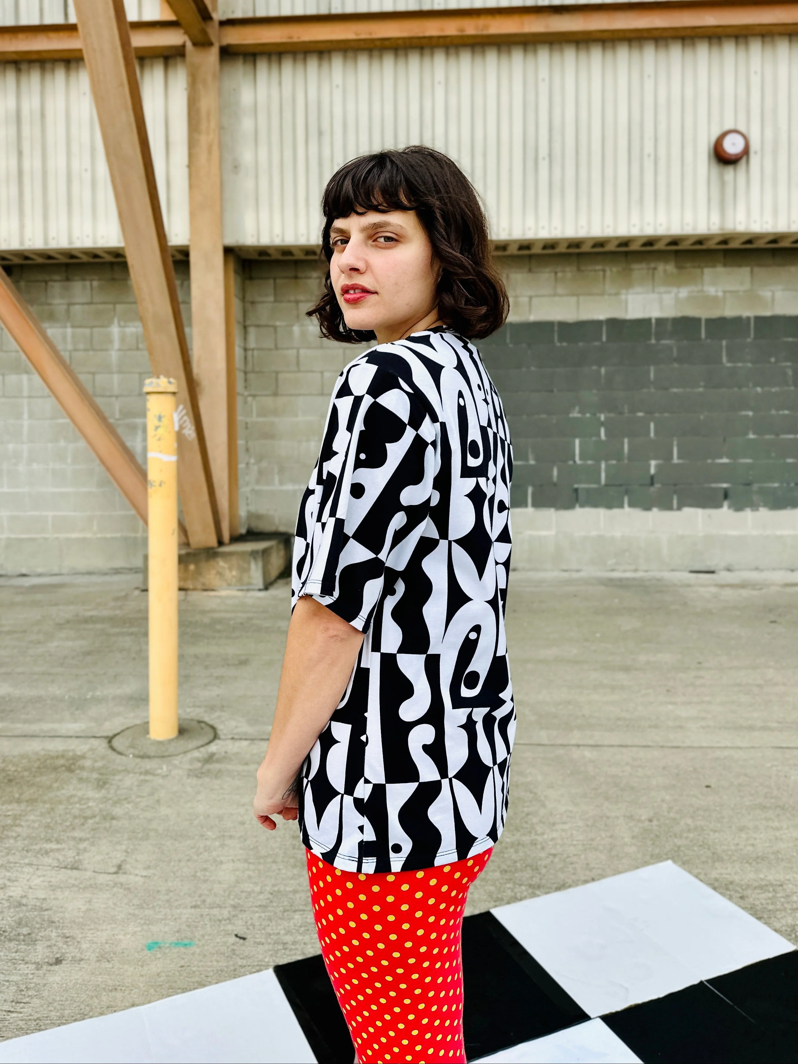 Oversized Tee Illusions - Image 5