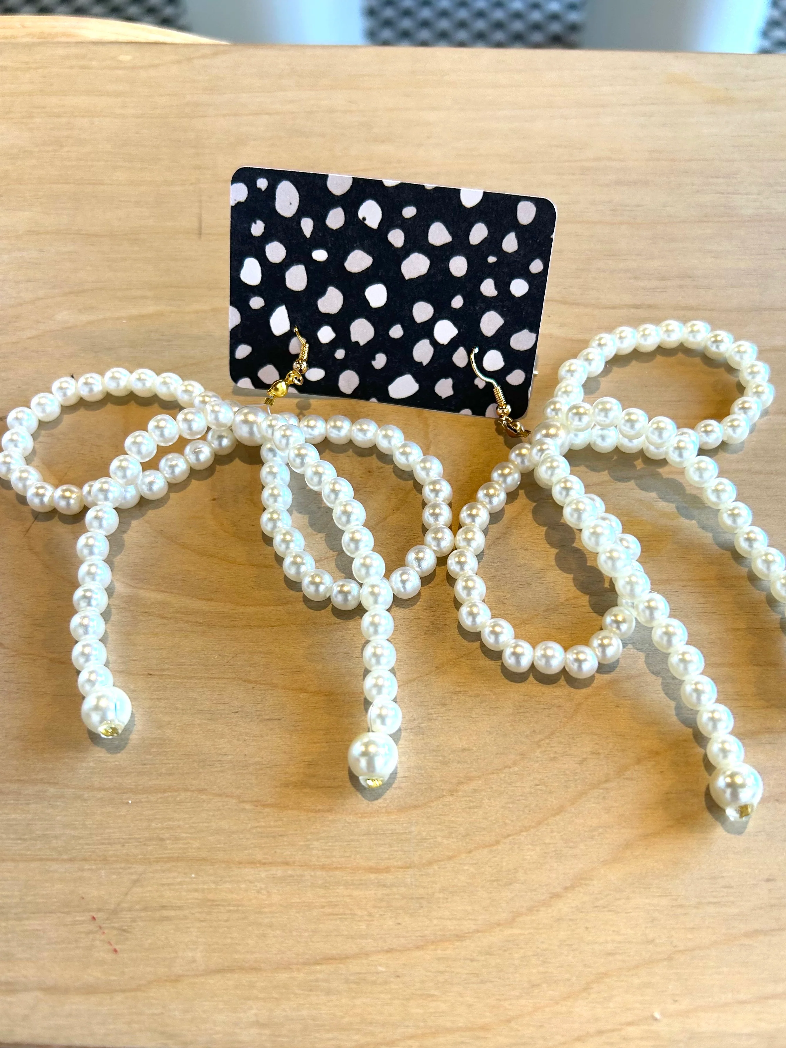 Pearl Bow Earrings - Image 4