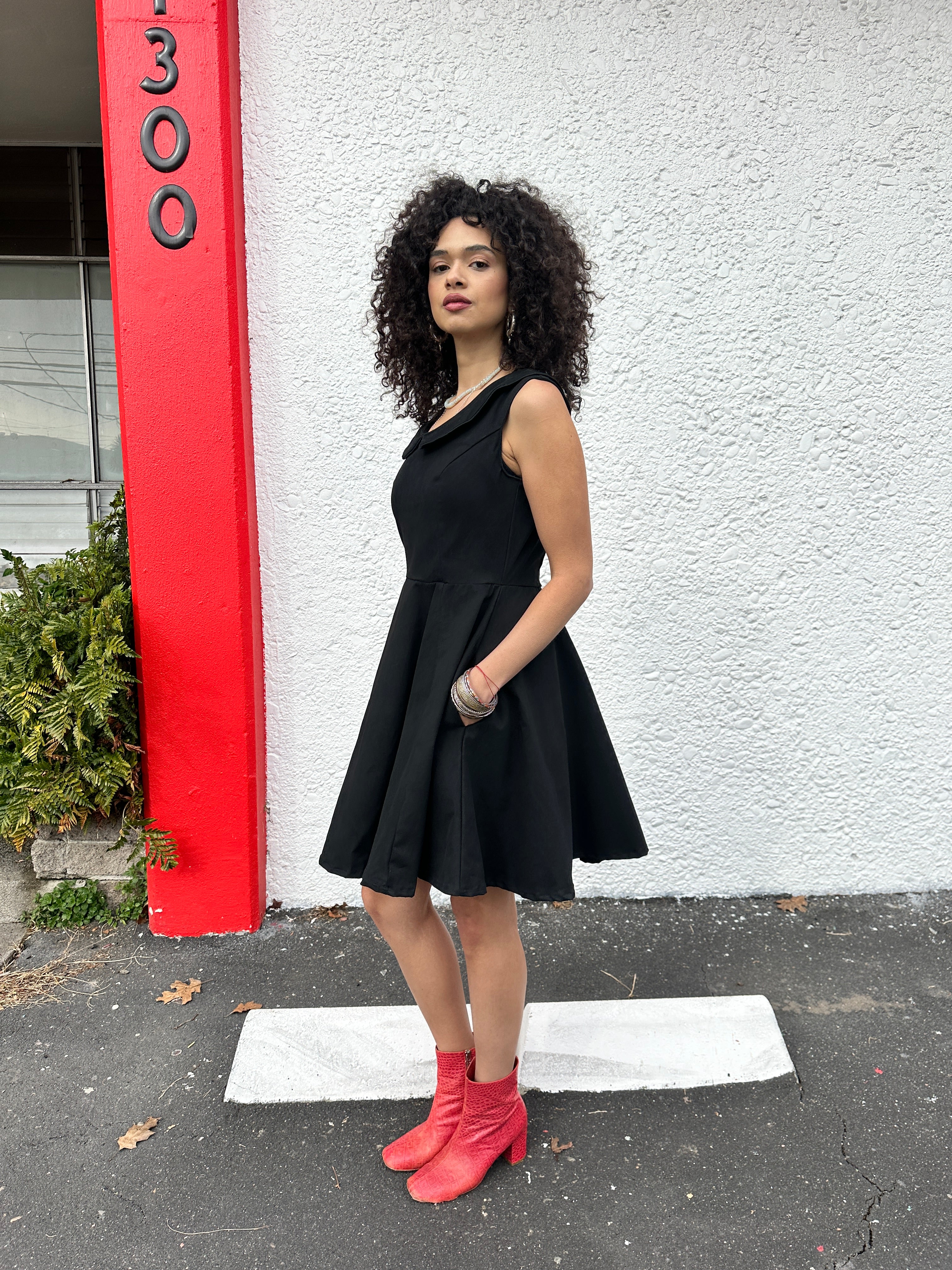 Peter Pan Dress Black - Image 2
