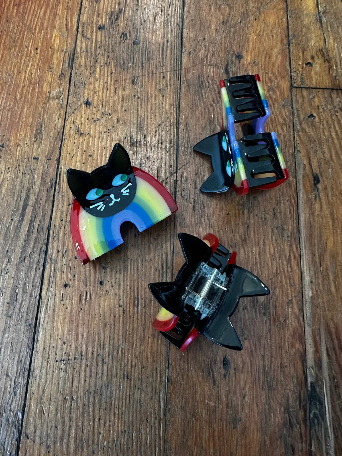 Rainbow Cat Claw - Image 3