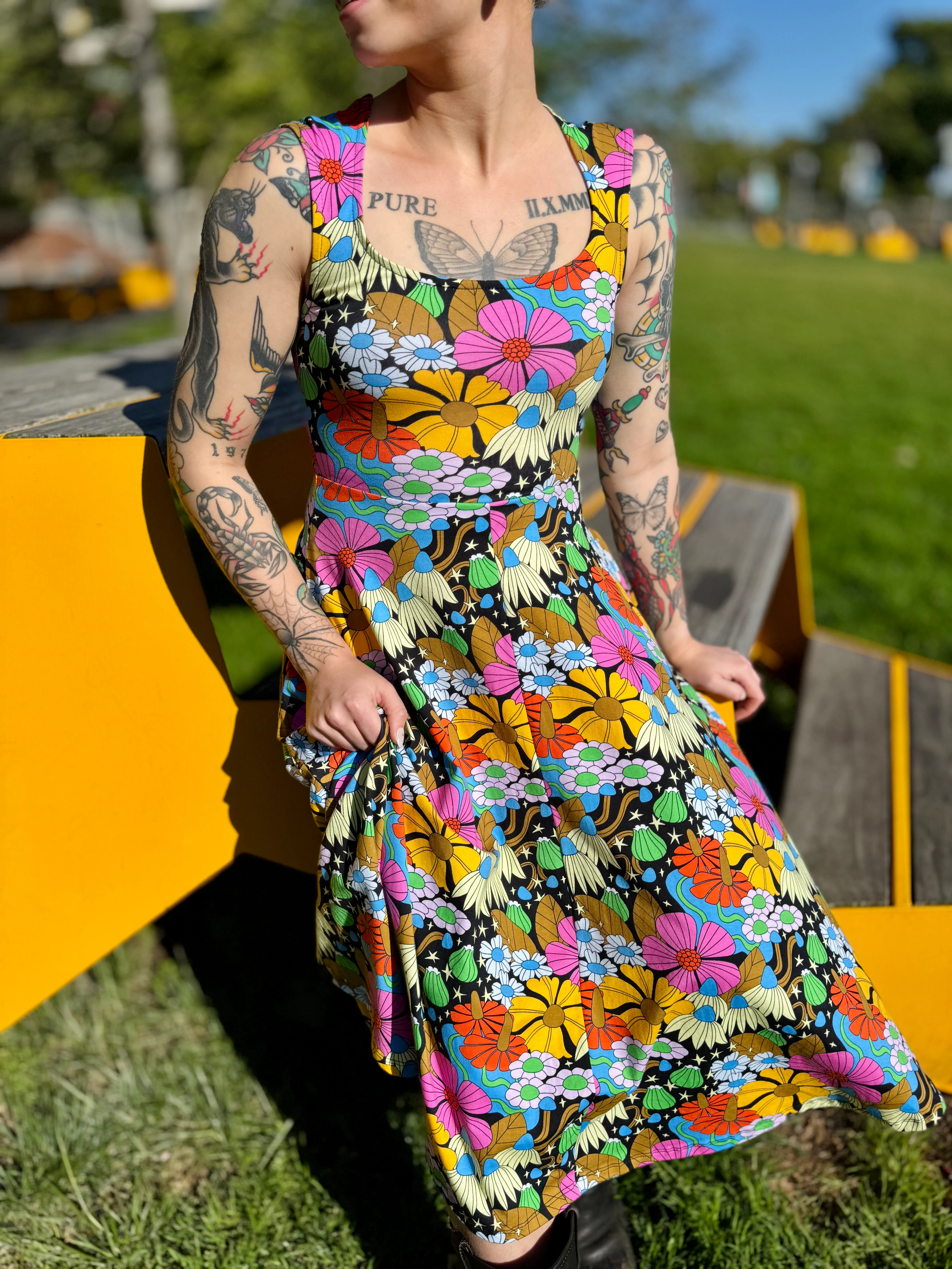 Picnic Dress Cosmic Floral - Image 7