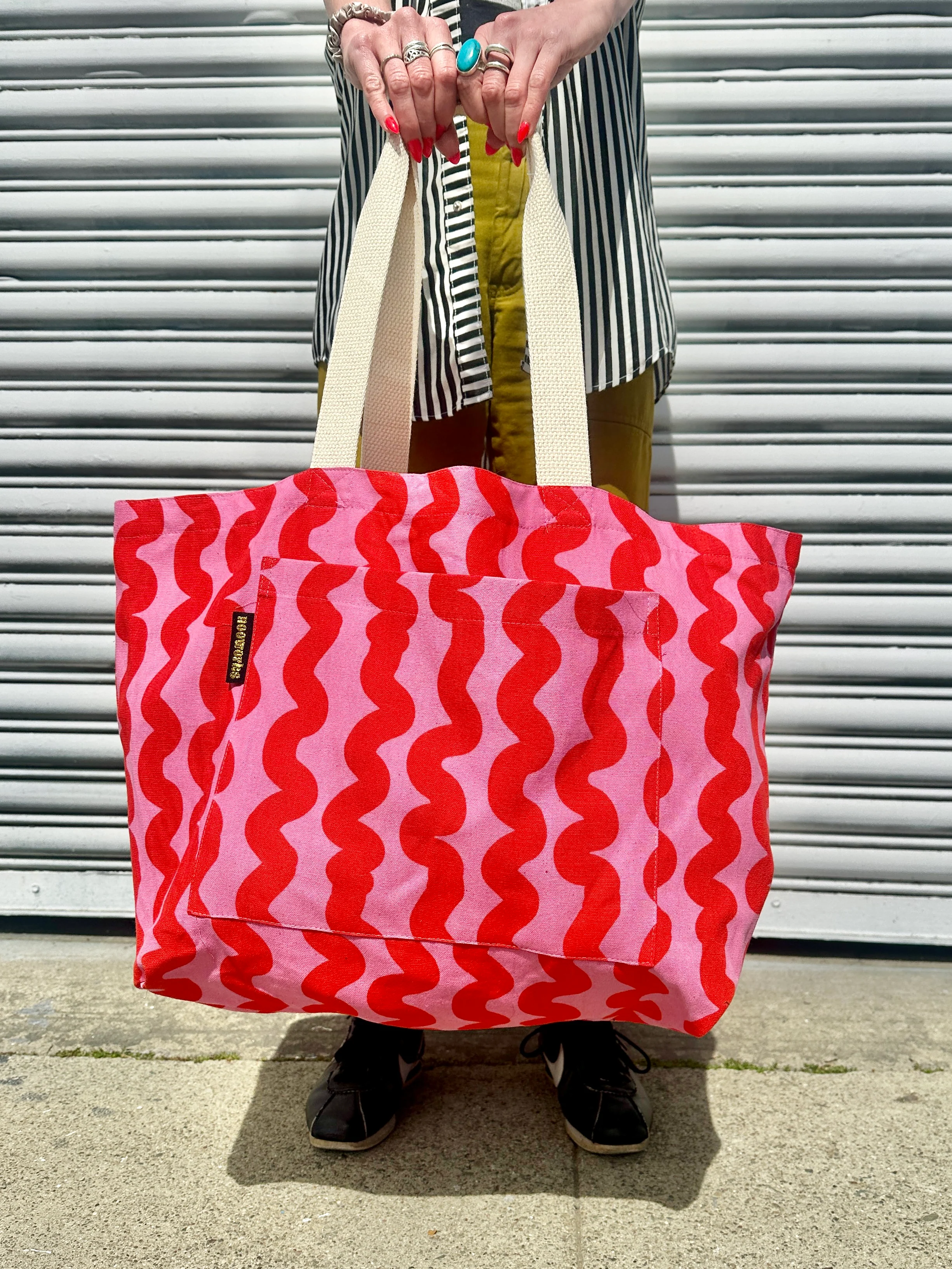 Mega Tote - Pink Squiggle